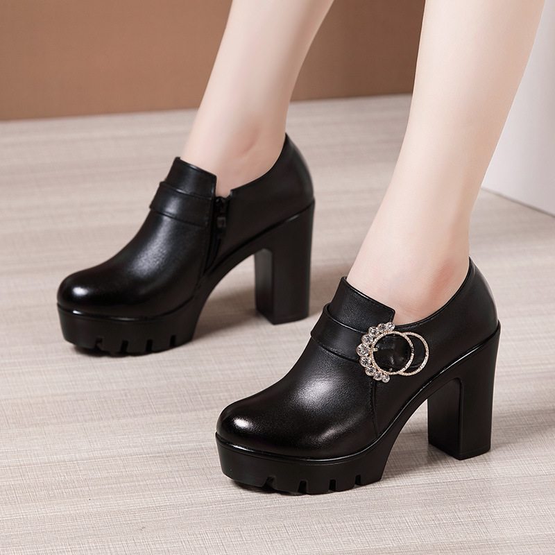Round autumn and winter shoes large yard platform for women
