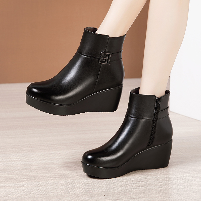 Thick crust martin boots slipsole platform for women