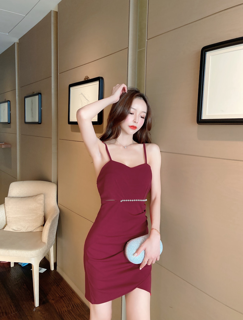 Sexy irregular dress sling bottoming formal dress