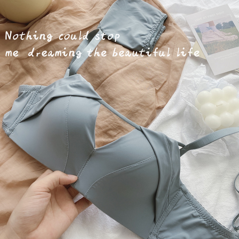Adjustable Bra tracelessness underwear a set for women