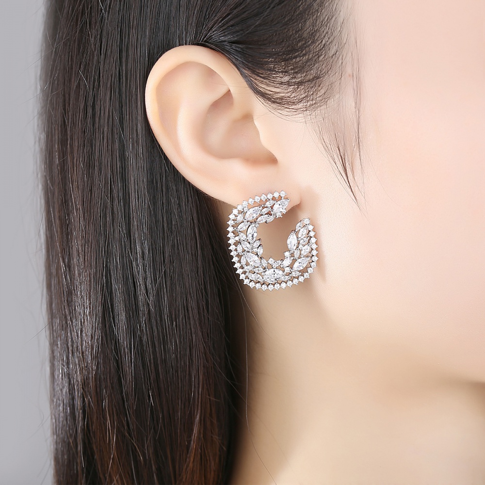 European style simple earrings banquet stud earrings
