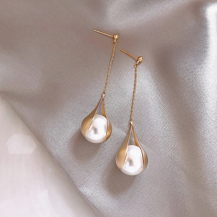 Pearl long elegant antique silver all-match earrings
