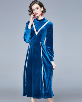 Long sleeve temperament bottoming velvet retro dress
