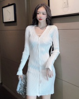 Sexy knitted slim inside the ride V-neck dress