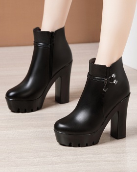 Large yard boots thick platform for women