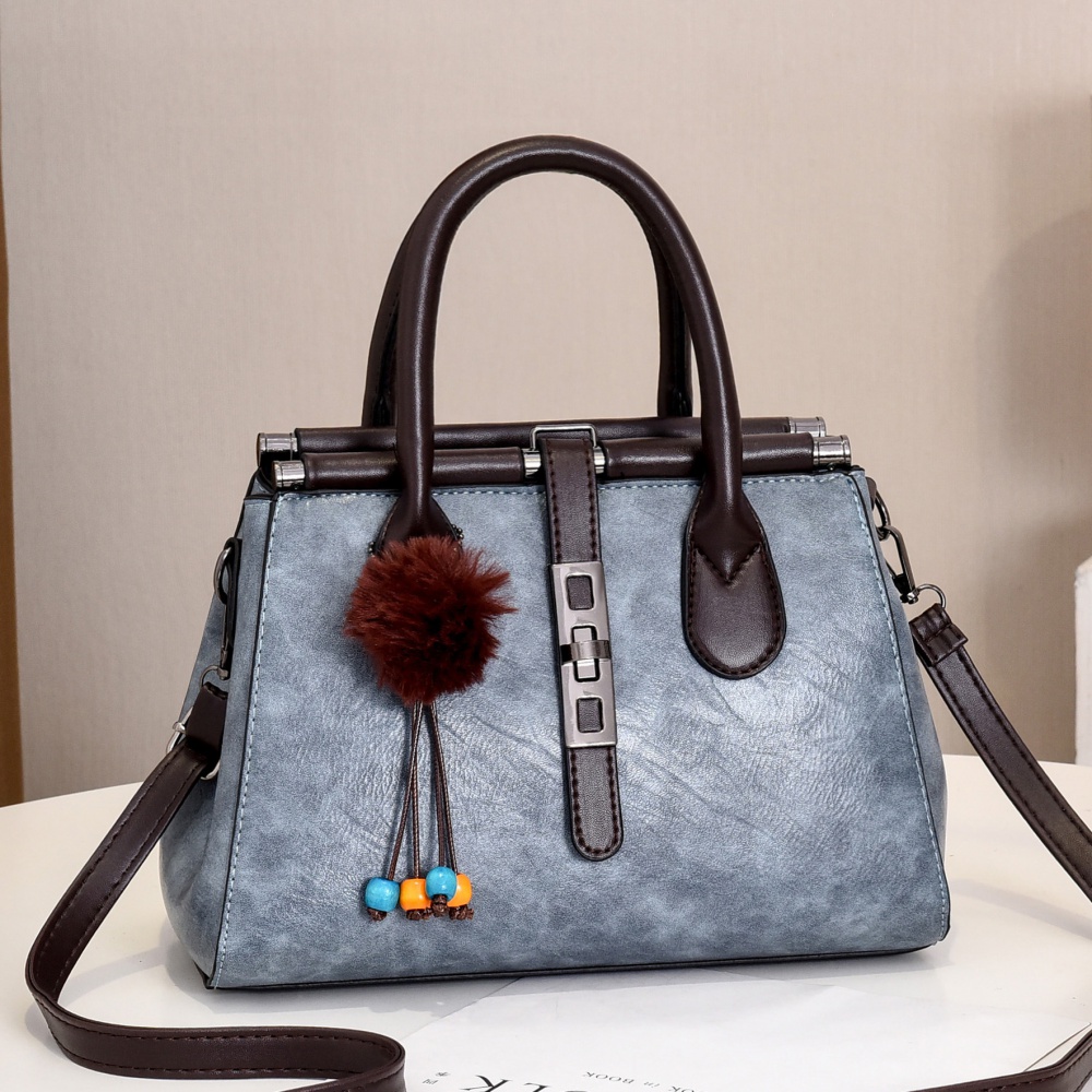 High capacity shoulder bag European style handbag