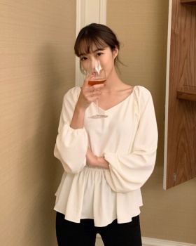 Pure V-neck Korean style temperament shirt for women