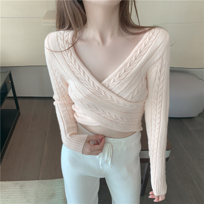 Cross bottoming slim pullover V-neck sweater for women