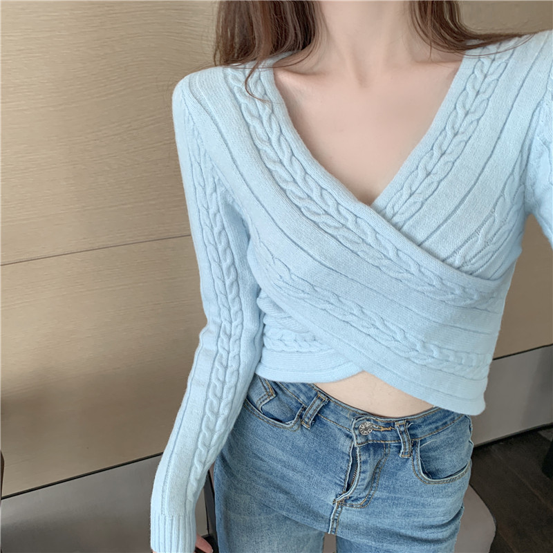 Cross bottoming slim pullover V-neck sweater for women