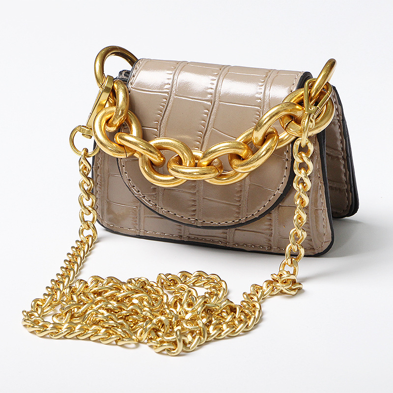 Locomotive fashion gold chain waist-bag for women