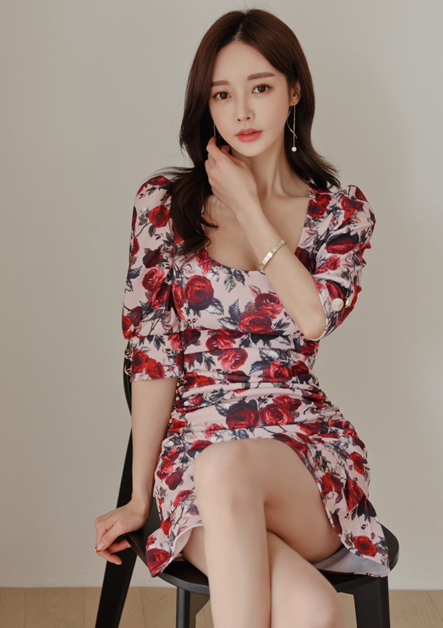 Elegant Korean style printing winter package hip dress