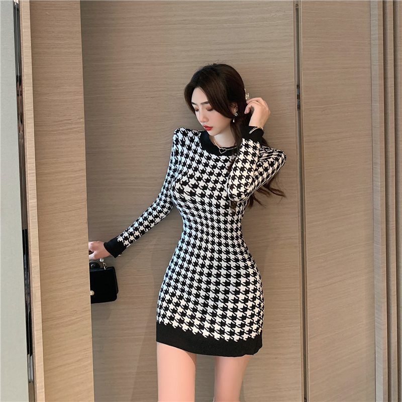 All-match retro houndstooth bottoming dress