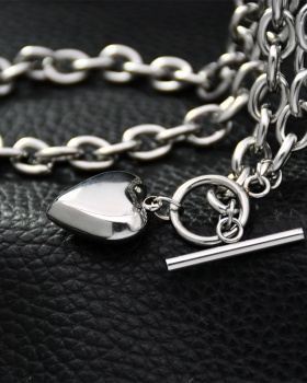 Heart necklace chain clavicle necklace