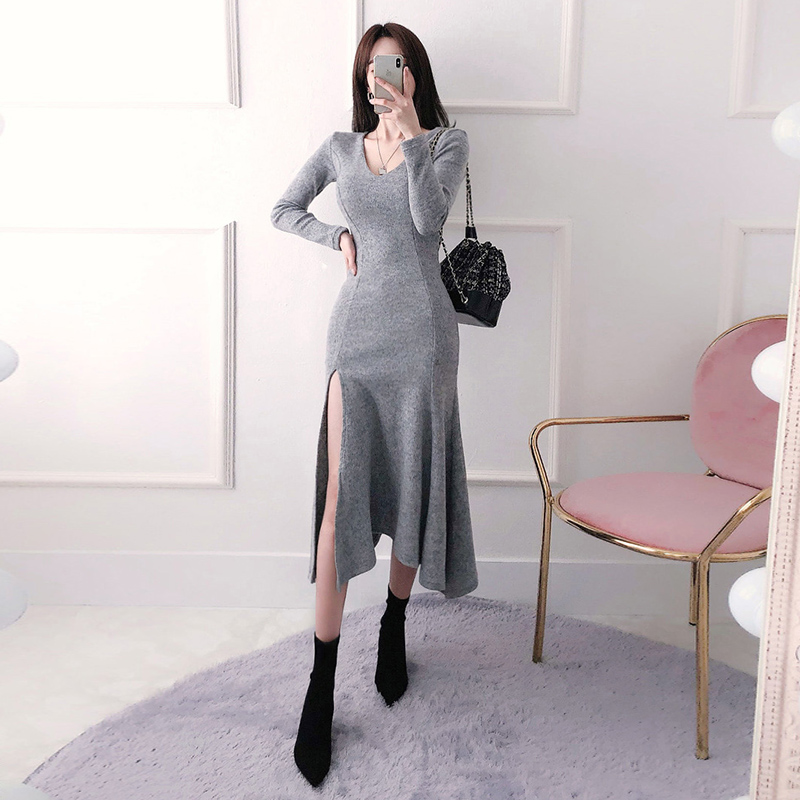 V-neck autumn and winter slim temperament thick knitted dress