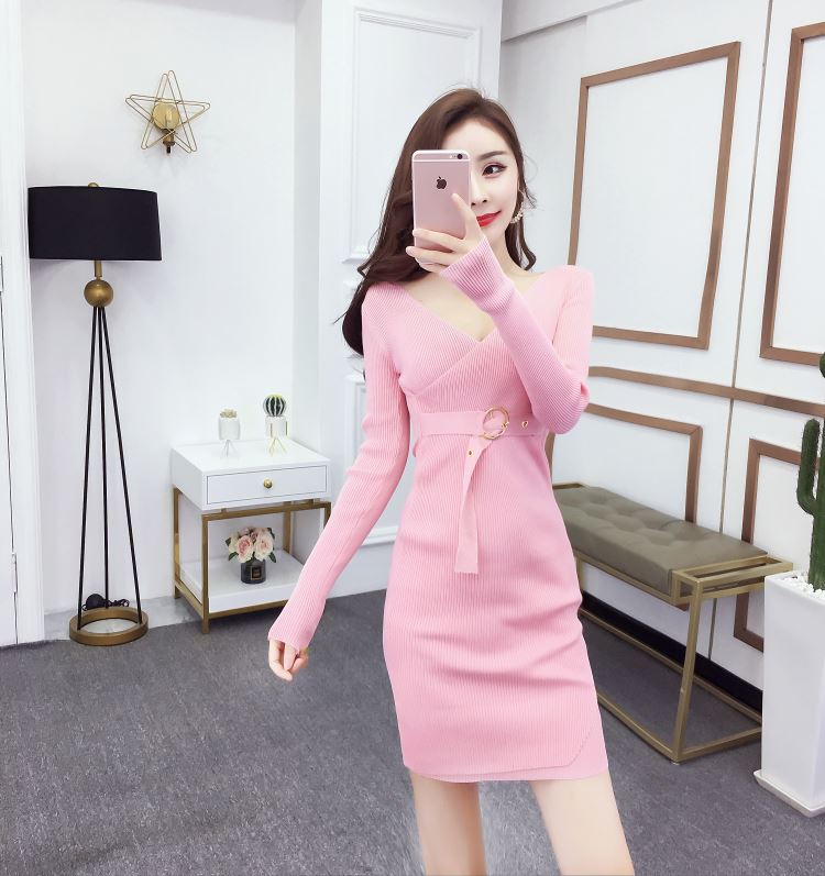 Autumn and winter knitted V-neck dress for women