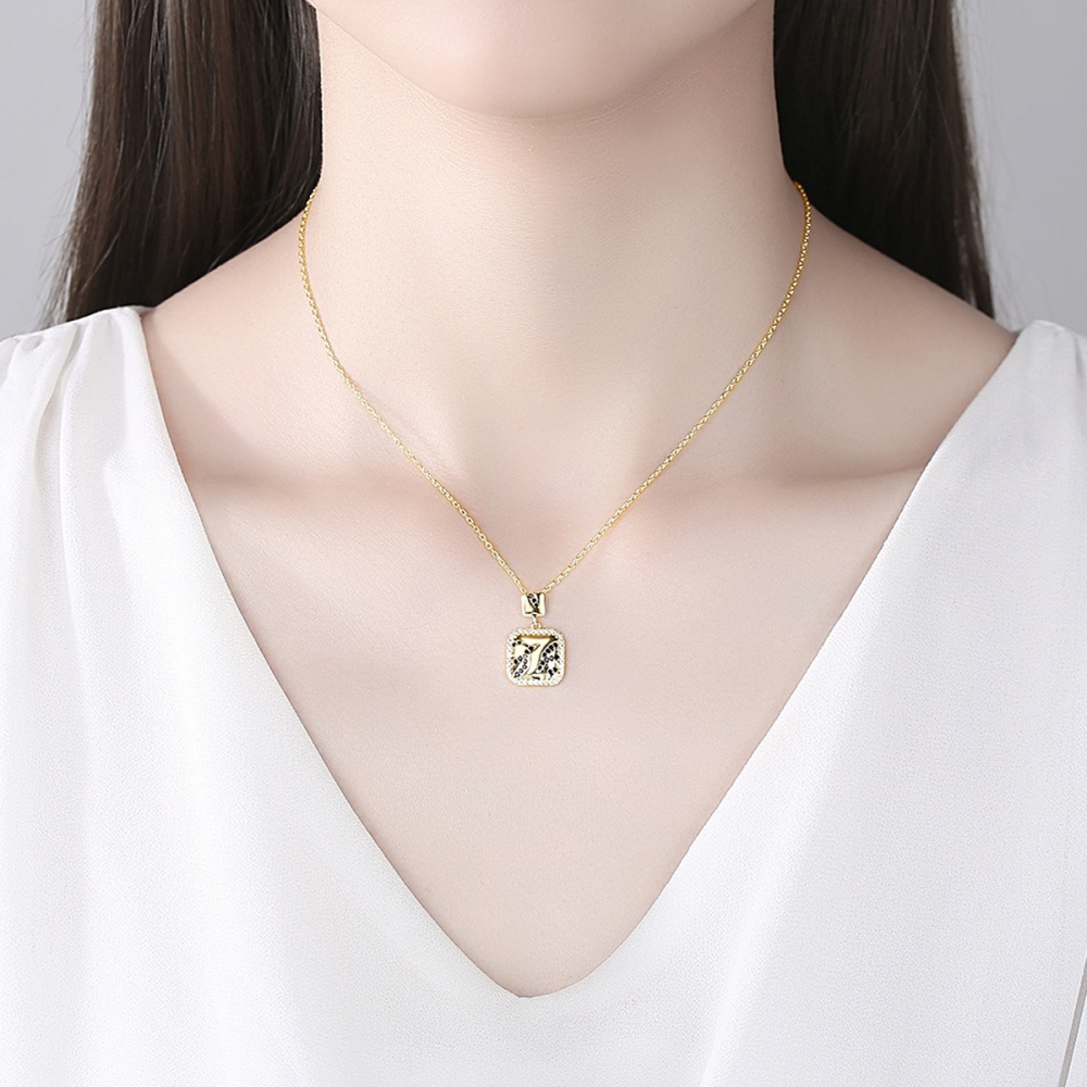 Creative fashion clavicle necklace gold summer necklace