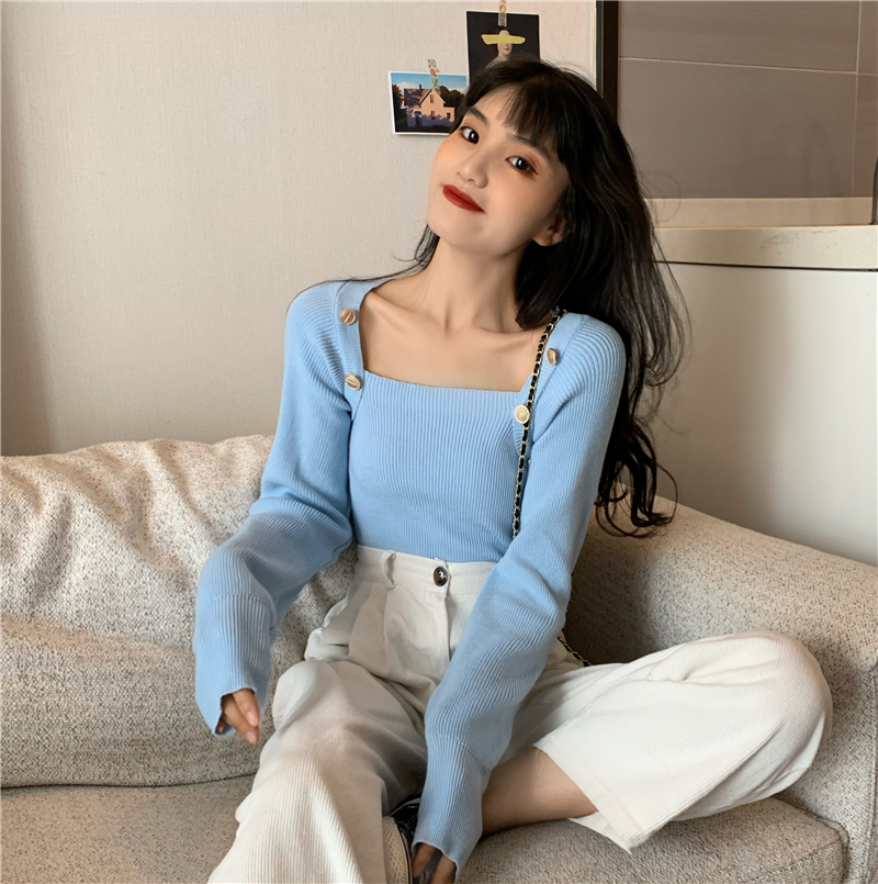 Retro slim sweater long sleeve buckle bottoming shirt