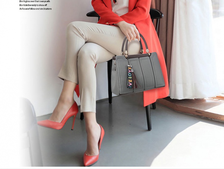 Shoulder European style fashion handbag for women