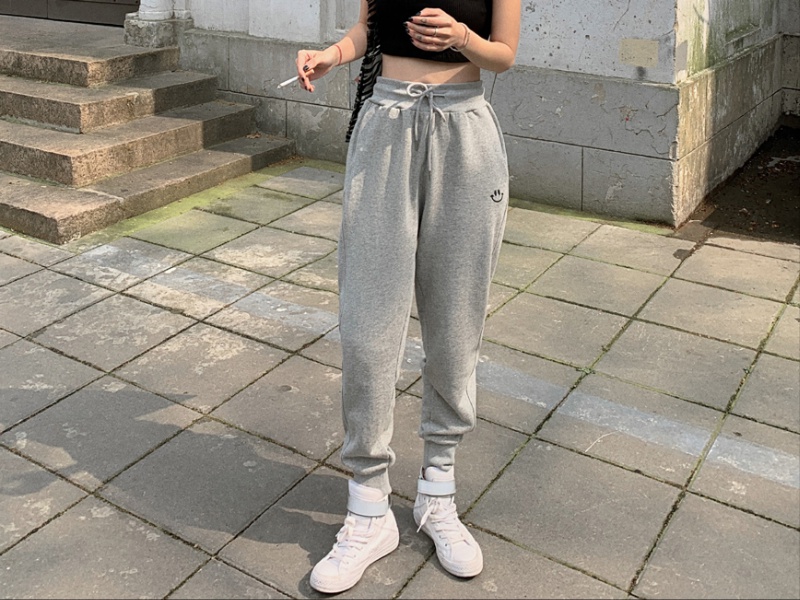 Spring and summer embroidery sweatpants for women