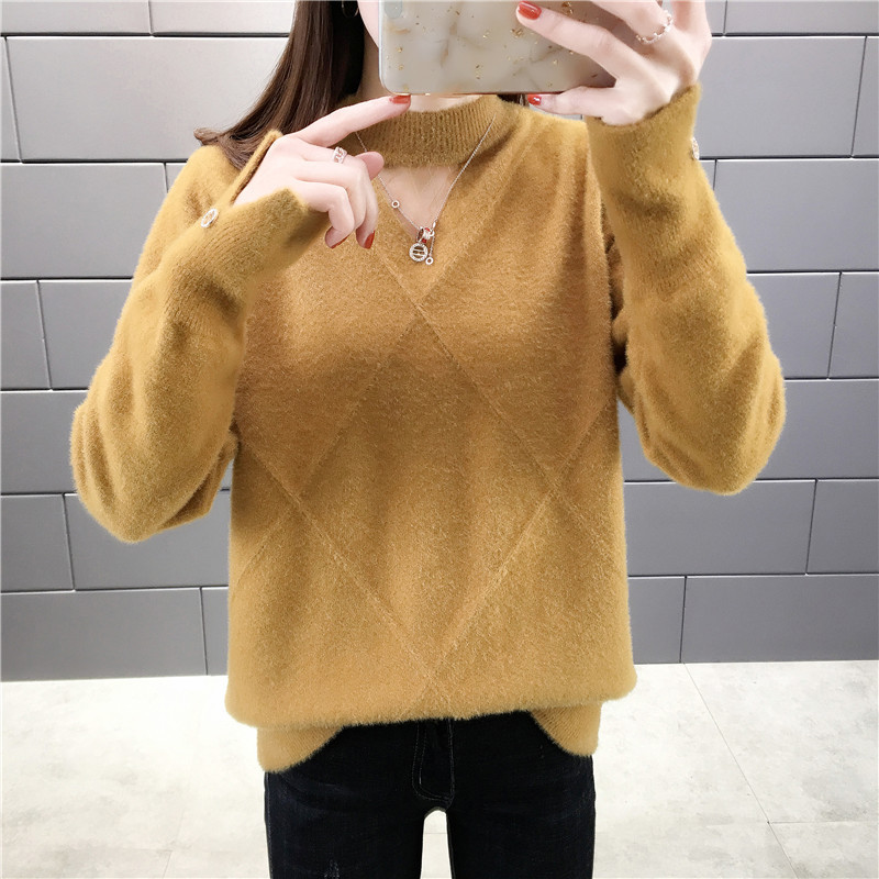 Autumn and winter sweater bottoming shirt for women