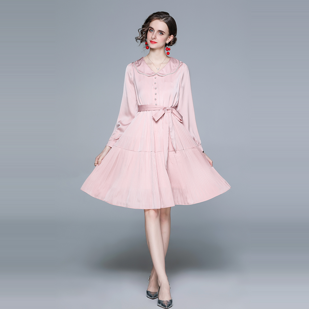 Slim long pleated pink dress for women