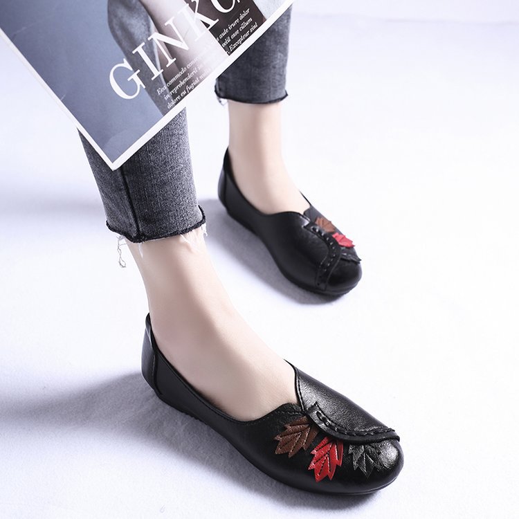 Embroidered low soft soles spring and autumn shoes for women