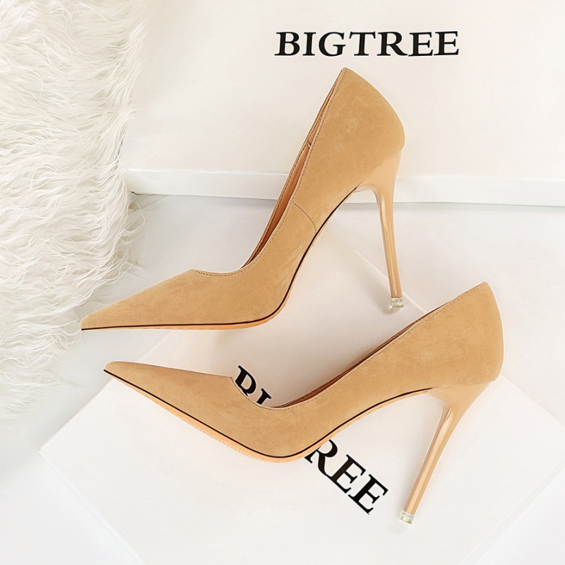 Fashion pointed slim low high-heeled shoes for women