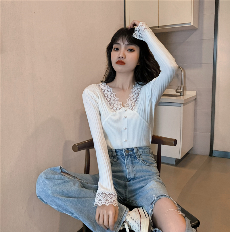V-neck knitted bottoming shirt lace tops for women