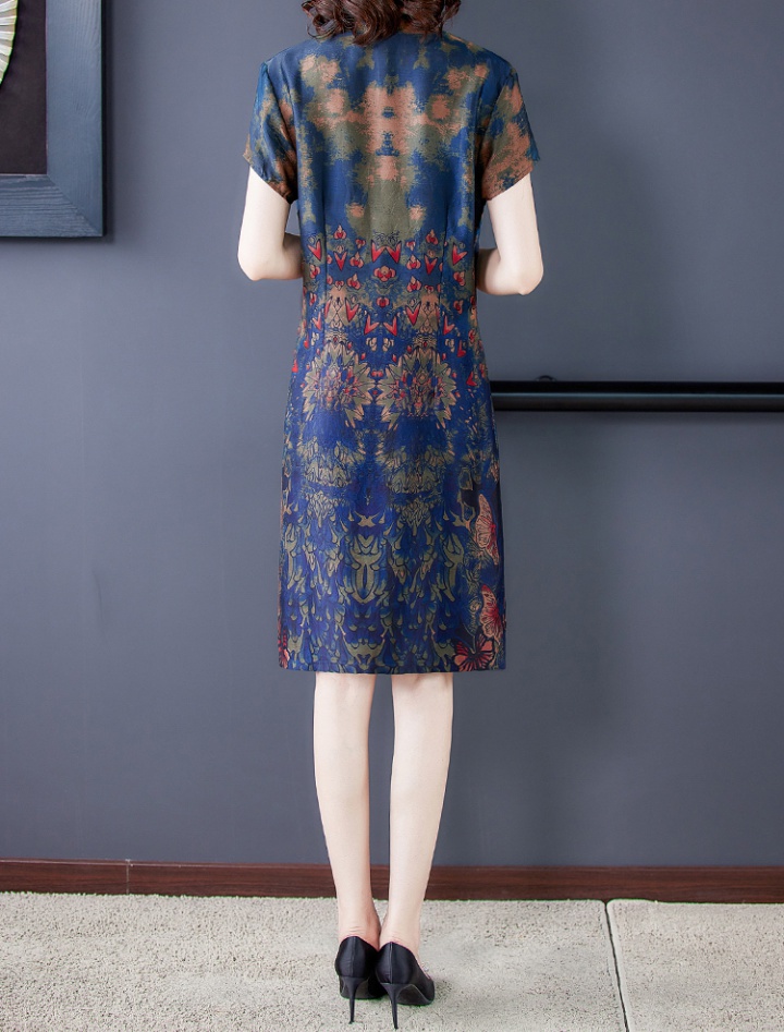 Middle-aged silk short sleeve real silk dress