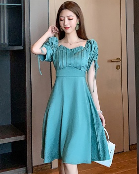 Folds vacation formal dress pinched waist ladies dress