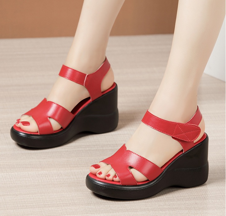 Thick crust platform slipsole sandals for women