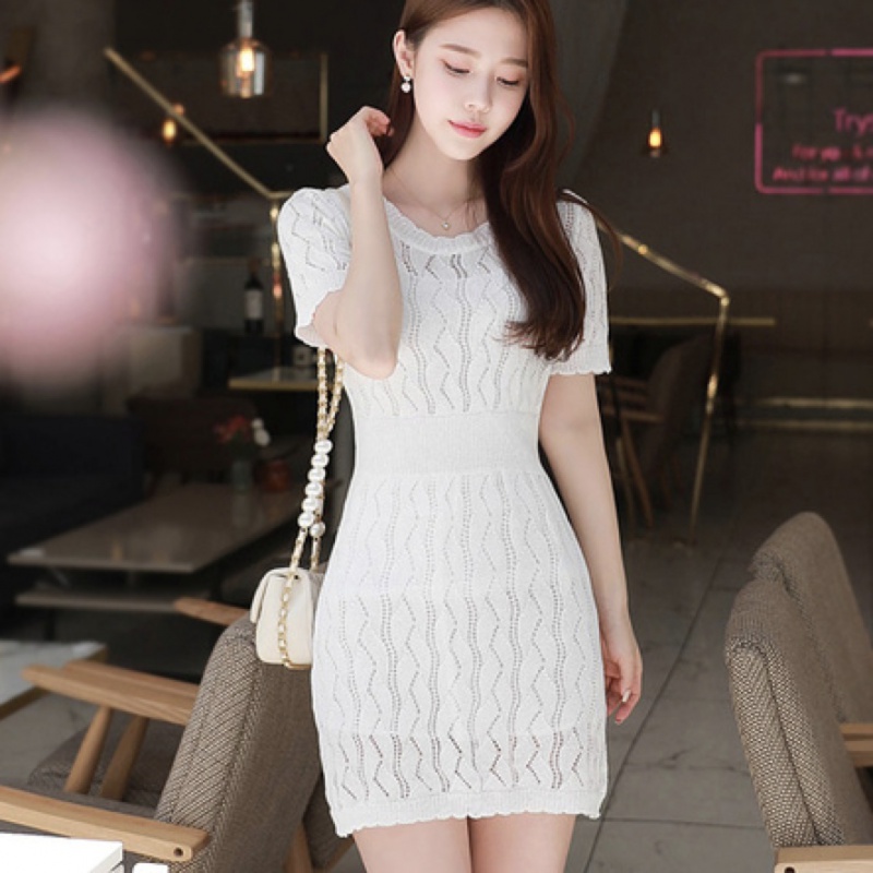 Hollow Western style spring and summer dress
