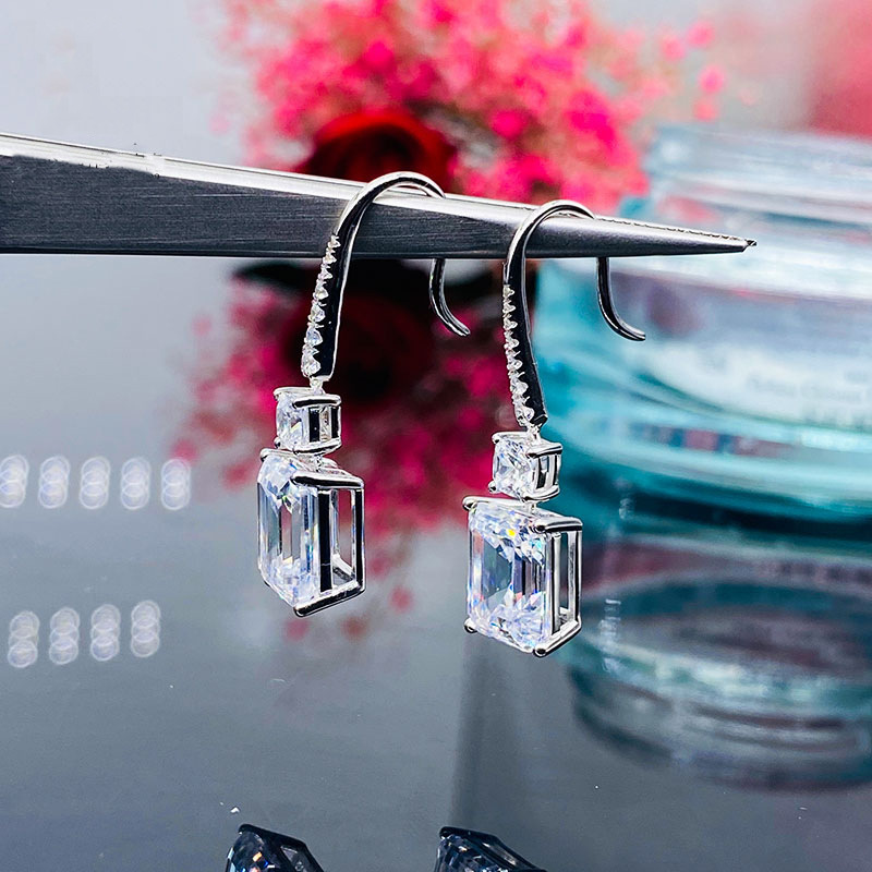 Pagoda ear-drop stud earrings for women
