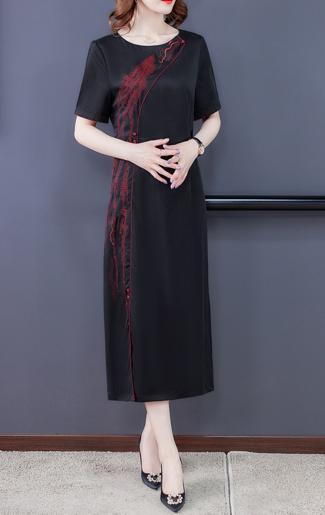 Embroidered real silk slit dress jacquard summer cheongsam