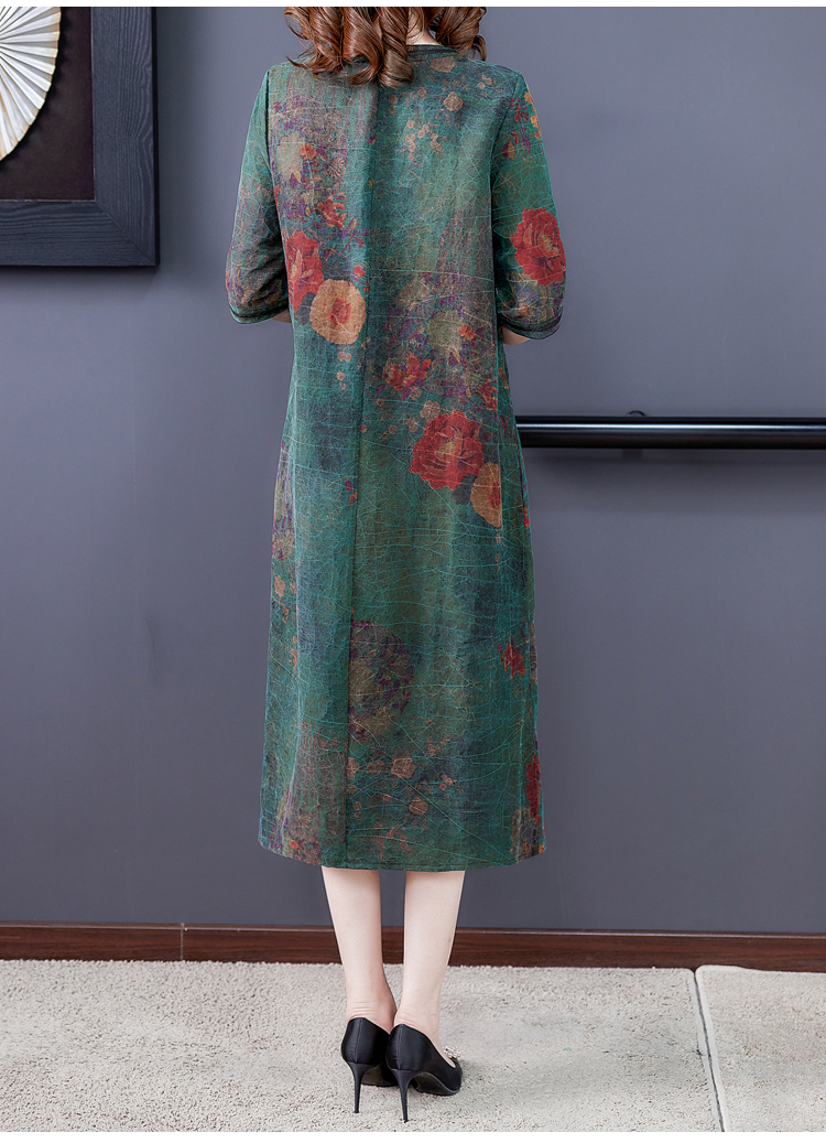 Middle-aged silk summer long loose dress