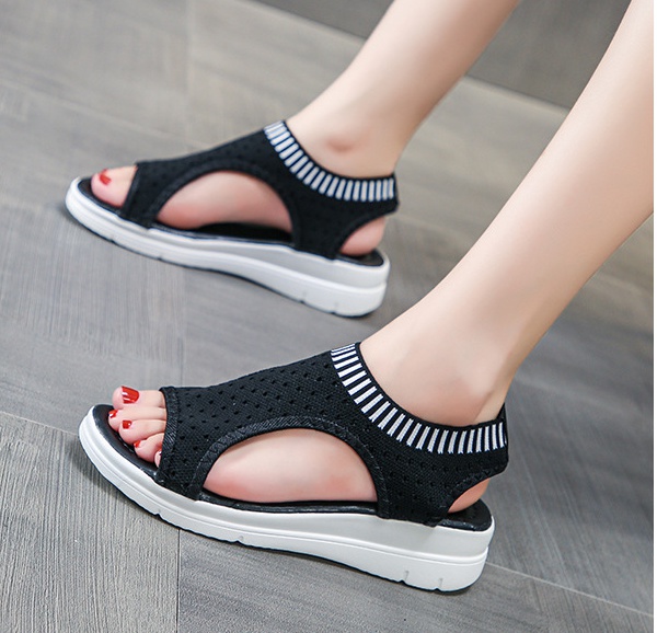 Sandy beach breathable slipsole summer sandals for women