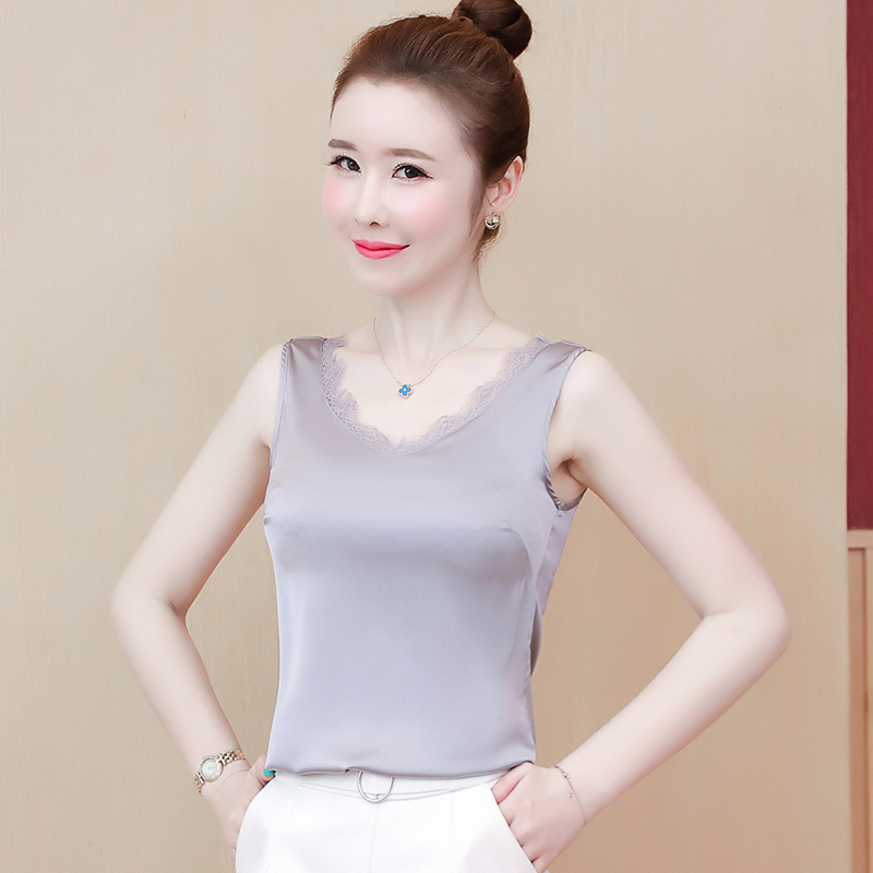 Beauty back silky business suit V-neck milk primer vest