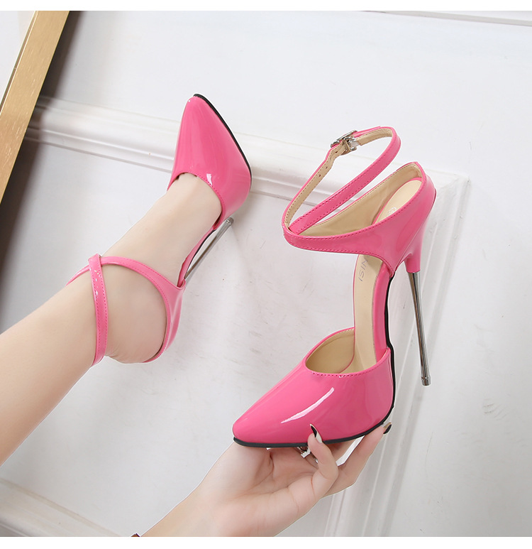 Fine-root pointed large yard fashion high-heeled shoes for women