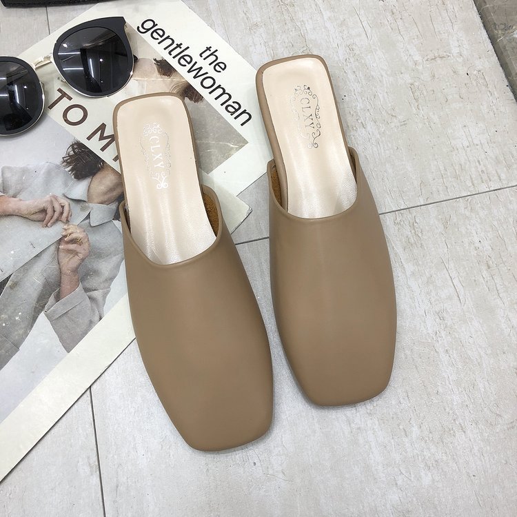 Half fashion Korean style flat slippers for women