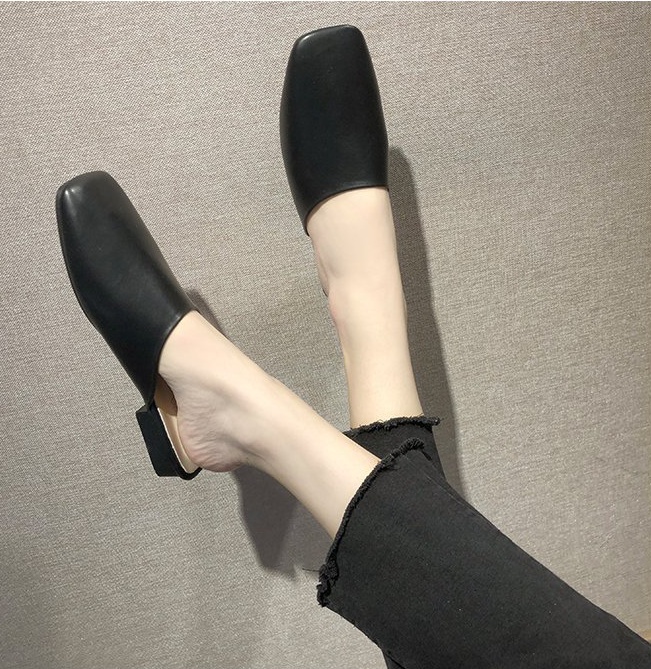Half fashion Korean style flat slippers for women