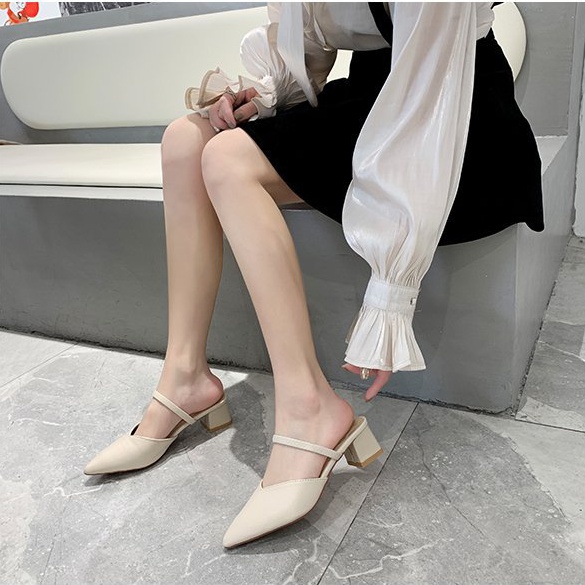 Middle-heel thick pointed spring slippers for women