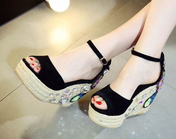 Thick crust fish mouth weaving fashion sandals for women
