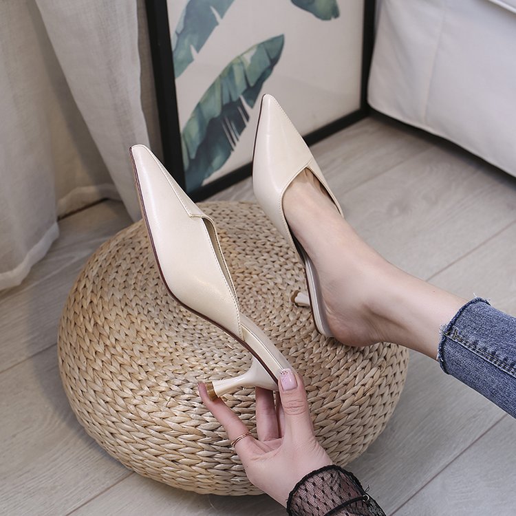 Fine-root pointed fashion summer high-heeled slippers