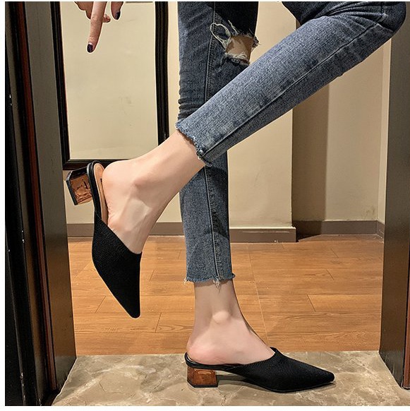 Breathable pointed summer middle-heel slippers