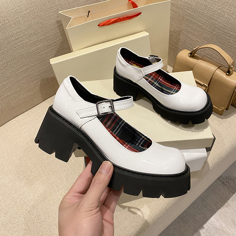 Thick crust retro leather shoes autumn shoes for women