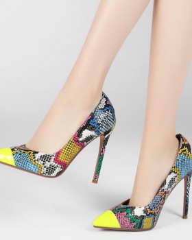 Fine-root fashion serpentine mixed colors pointed shoes