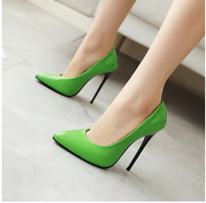 Banquet sexy catwalk European style patent leather shoes for women