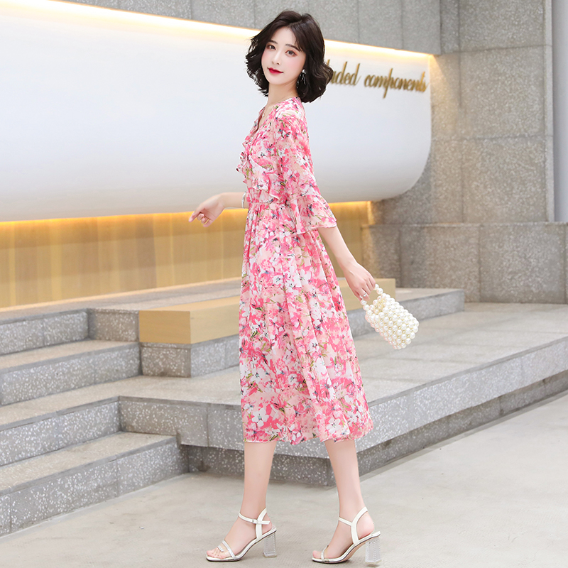 Summer floral Western style chiffon dress for women