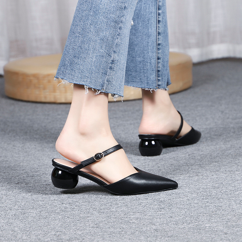 Slim spring pointed low thick hasp pure sandals for women