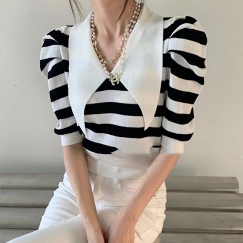 Doll collar Korean style sweater puff sleeve stripe tops